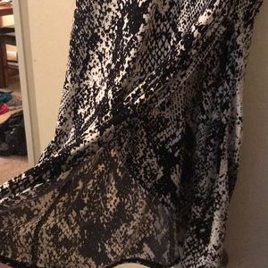 Black and white “ sneak print” dress